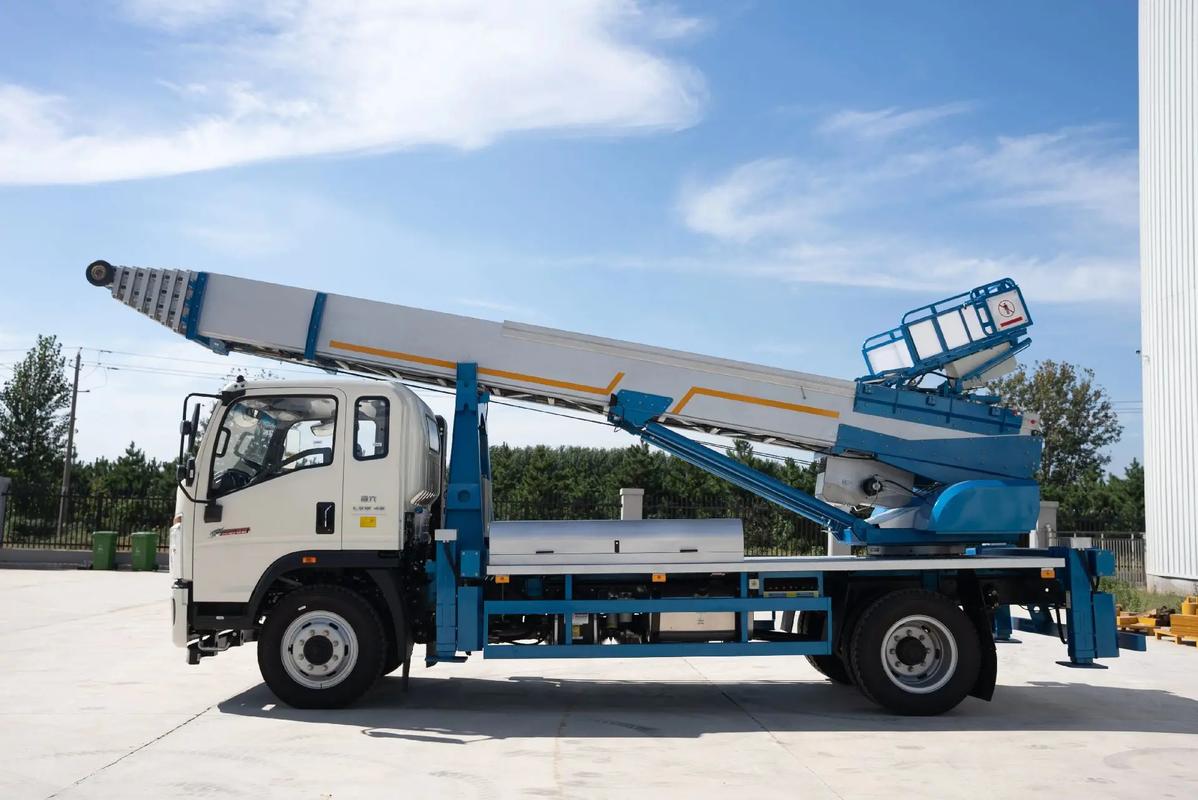 达川云梯上料车租赁费用